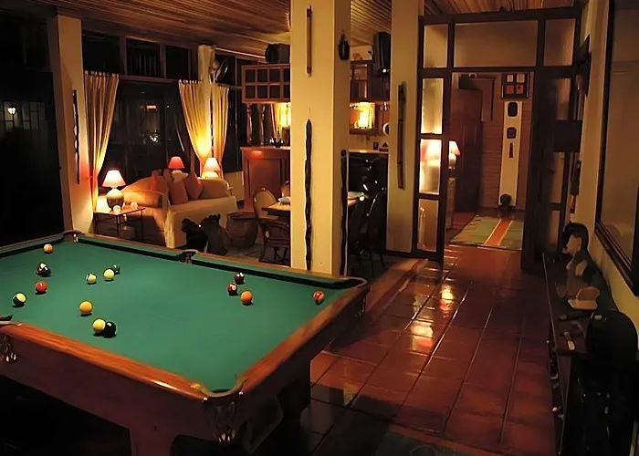 Tigula Hotel 2*